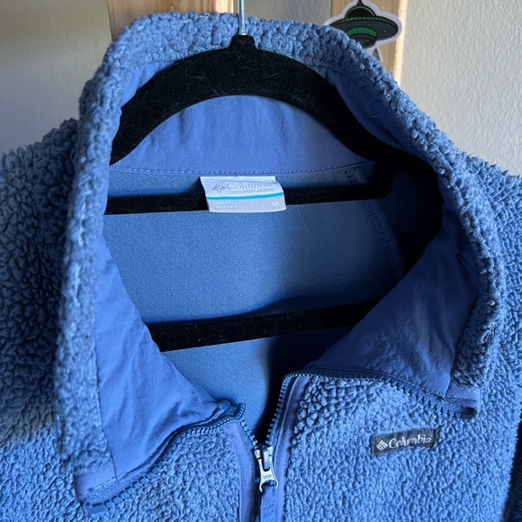 Columbia Women’s Sherpa Full Zip Jacket - Picture 2 of 2